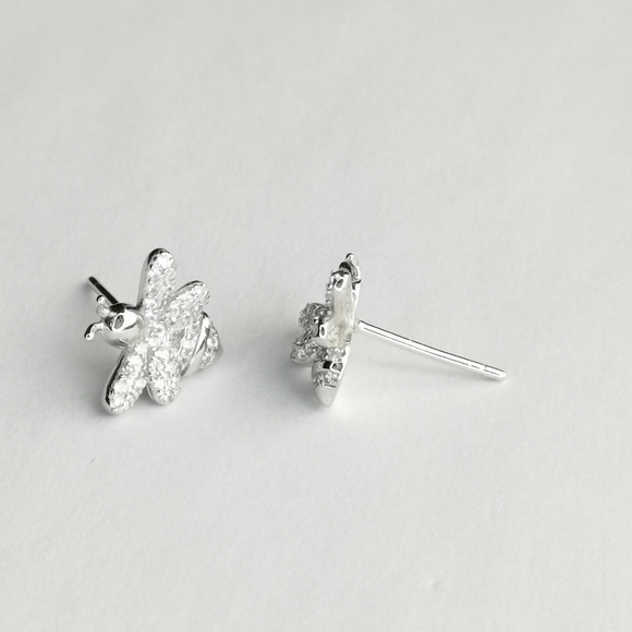 Cz Sterling silver bumble bee stud earrings 🆕 - Picture 5 of 8